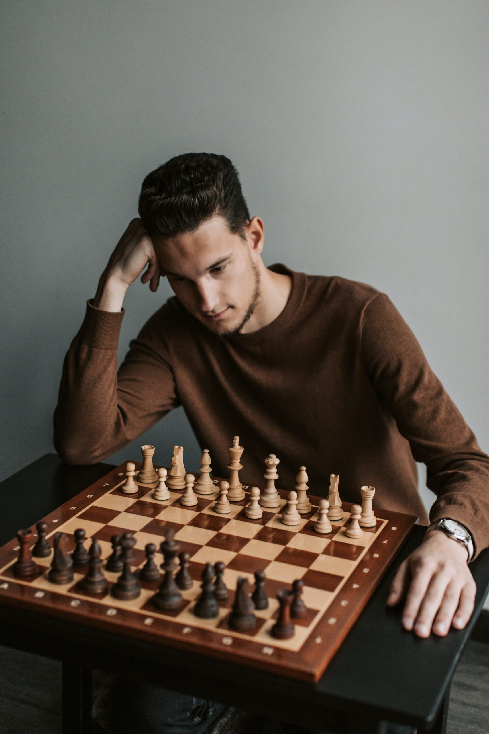 Meet the world's sexiest chess player who loves dressing up in