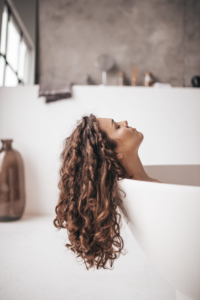 Hair Growth Tips: How Often Should You Wash Your Hair? | Amphy Blog