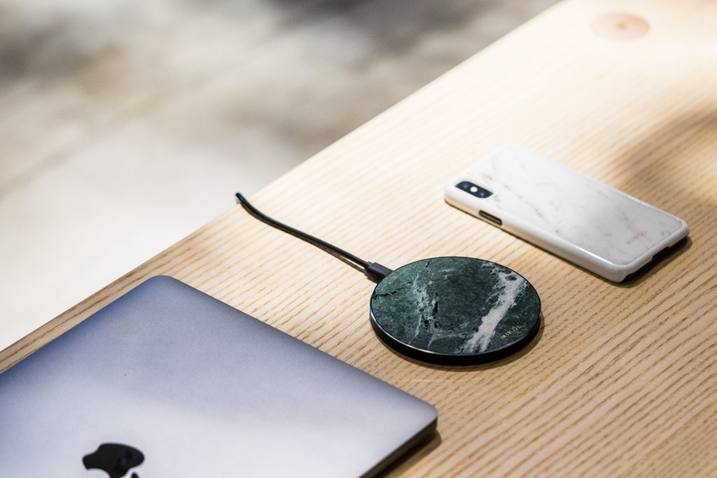 charging cable with marble design