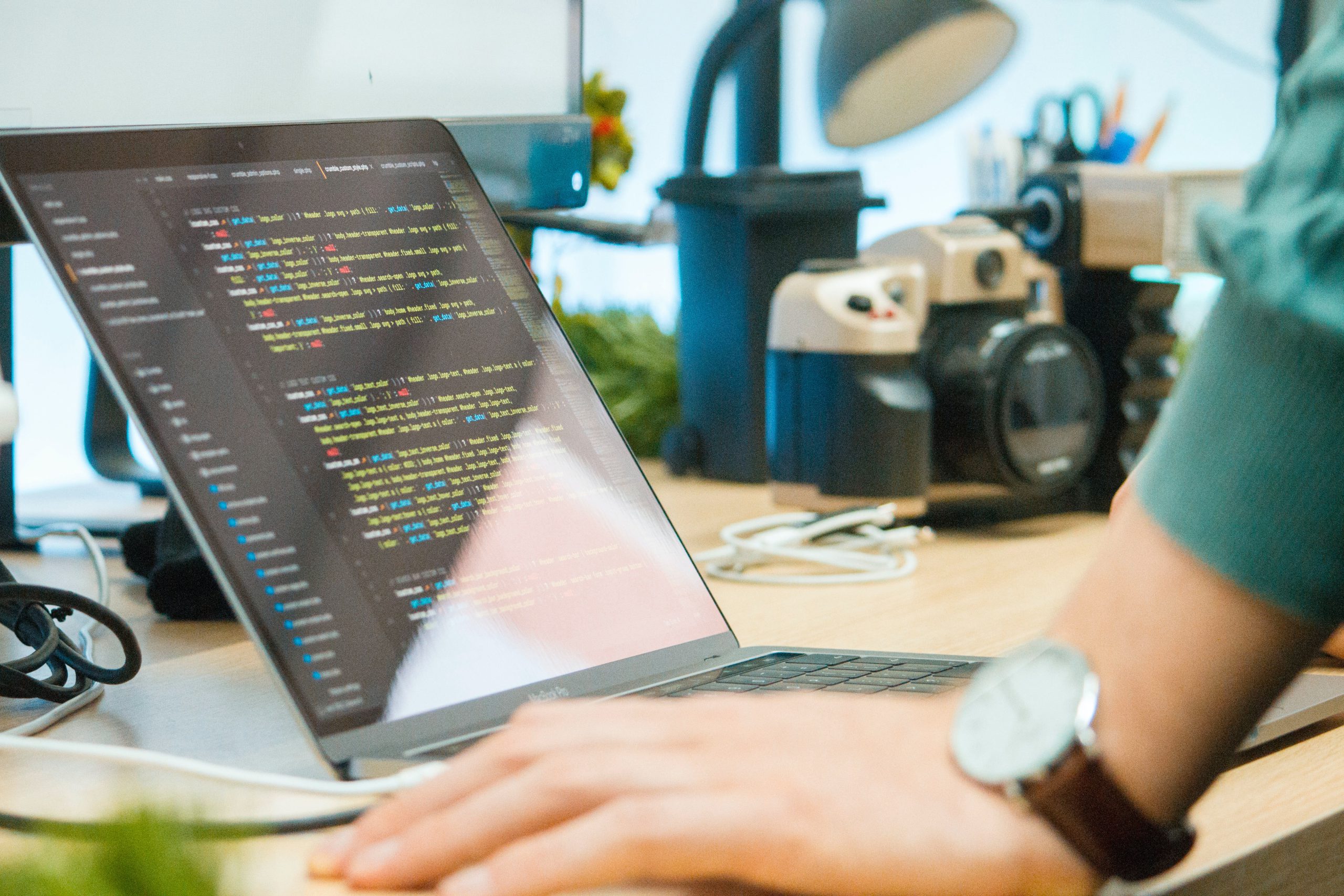 How Long Does It Take to Learn Python? A Comprehensive Guide for Modern ...